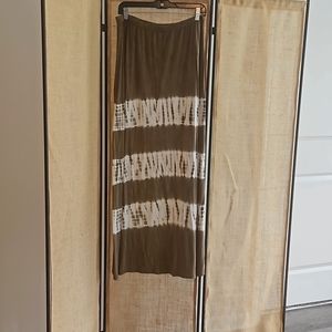 Green and White Medium summer skirt